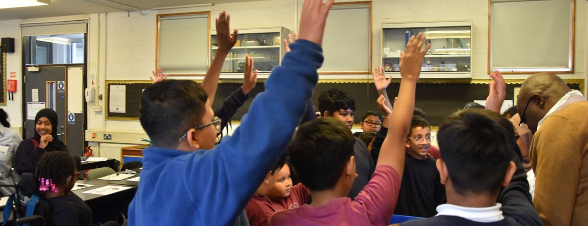 Curiosity Sparks as Year 6 Pupils Join Our School’s Science Workshop