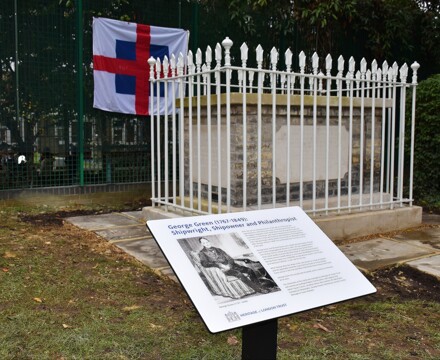 The tomb1